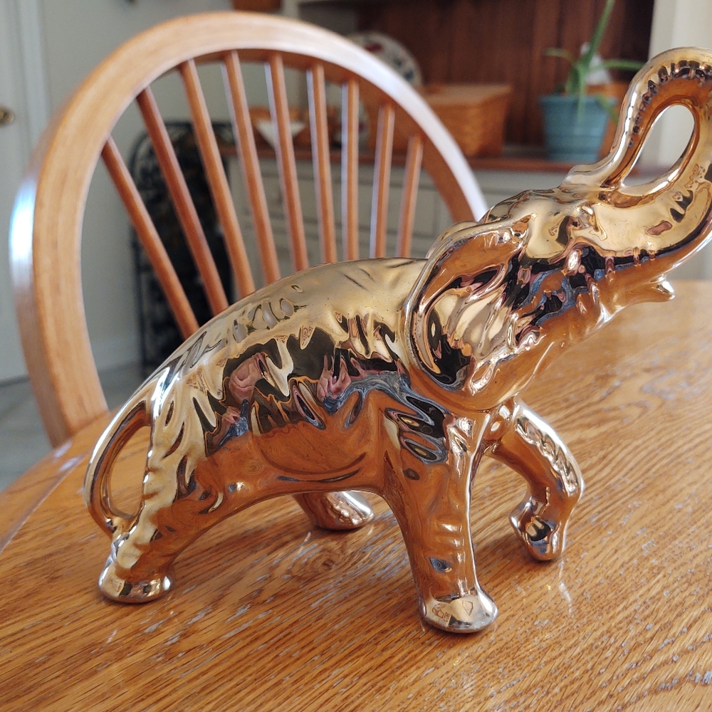 Ceramic elephant